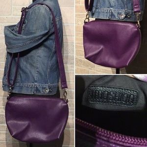 Imoshion - small purse - deep rich purple bag